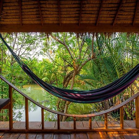 Retro Kampot Guesthouse Екстер'єр фото