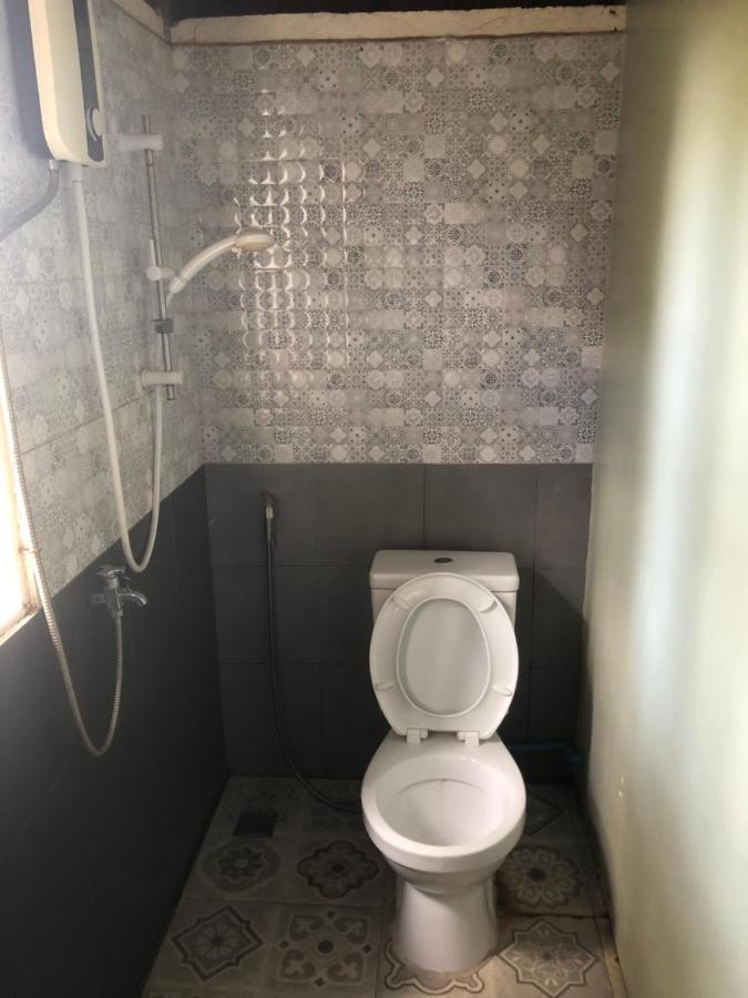 Retro Kampot Guesthouse Екстер'єр фото