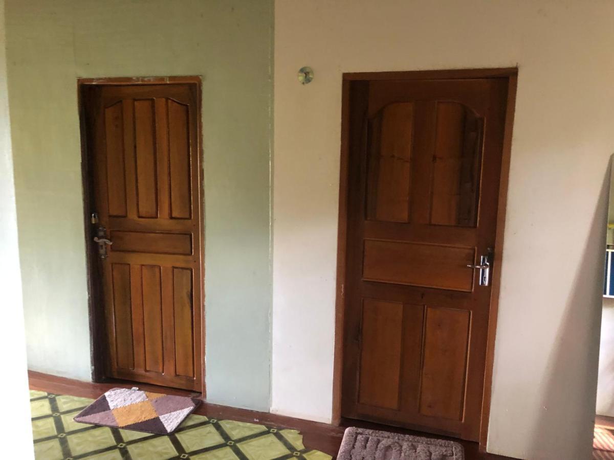 Retro Kampot Guesthouse Екстер'єр фото